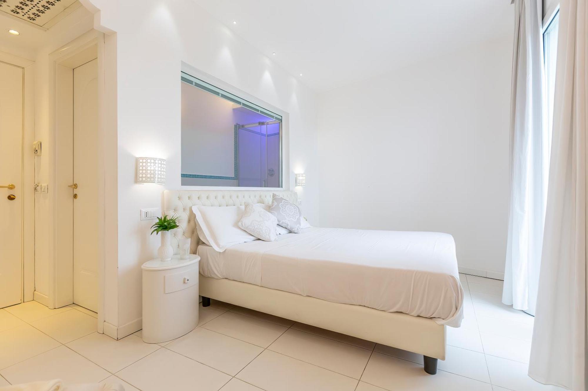 Hotel Al Cavallino Bianco Riccione Exterior foto